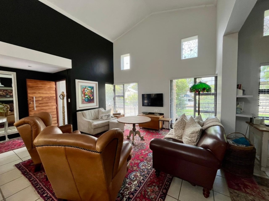 2 Bedroom Property for Sale in Waterval East North West